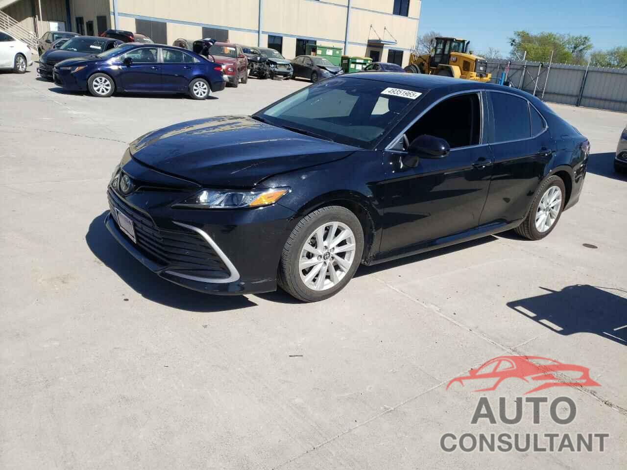 TOYOTA CAMRY 2022 - 4T1C11AK0NU661927