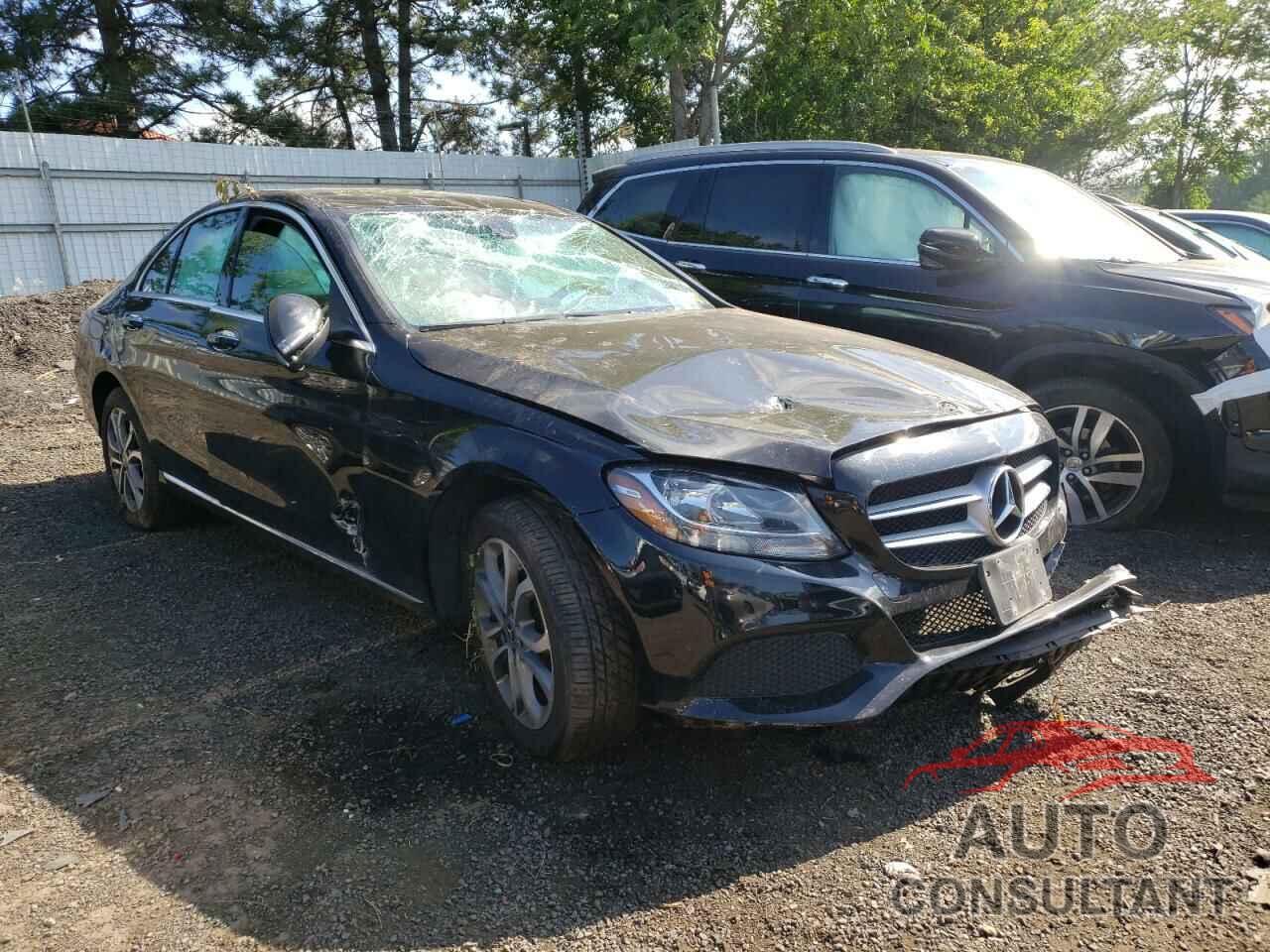 MERCEDES-BENZ C-CLASS 2018 - 55SWF4KB5JU256313