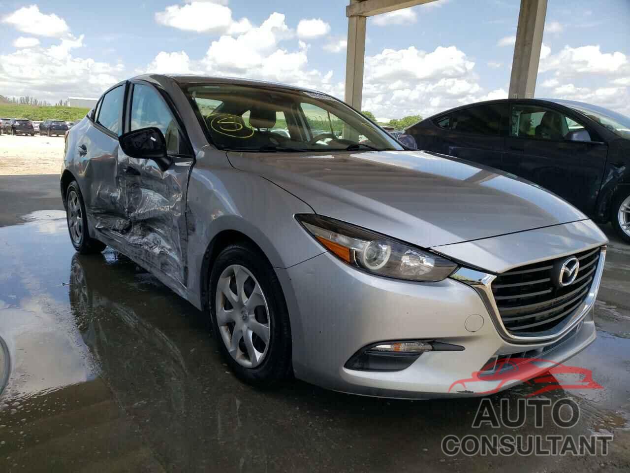 MAZDA 3 2018 - 3MZBN1U78JM201616