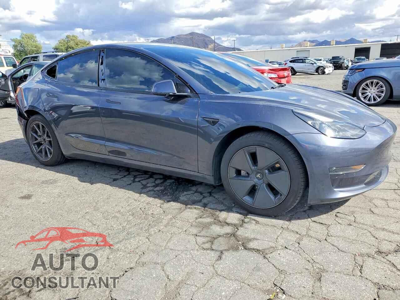 TESLA MODEL 3 2022 - 5YJ3E1EA1NF102549