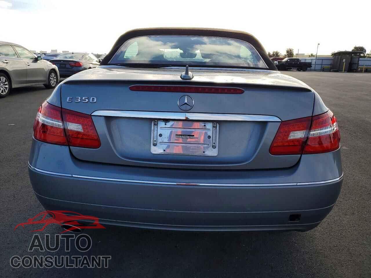 MERCEDES-BENZ E-CLASS 2012 - WDDKK5KF1CF144326