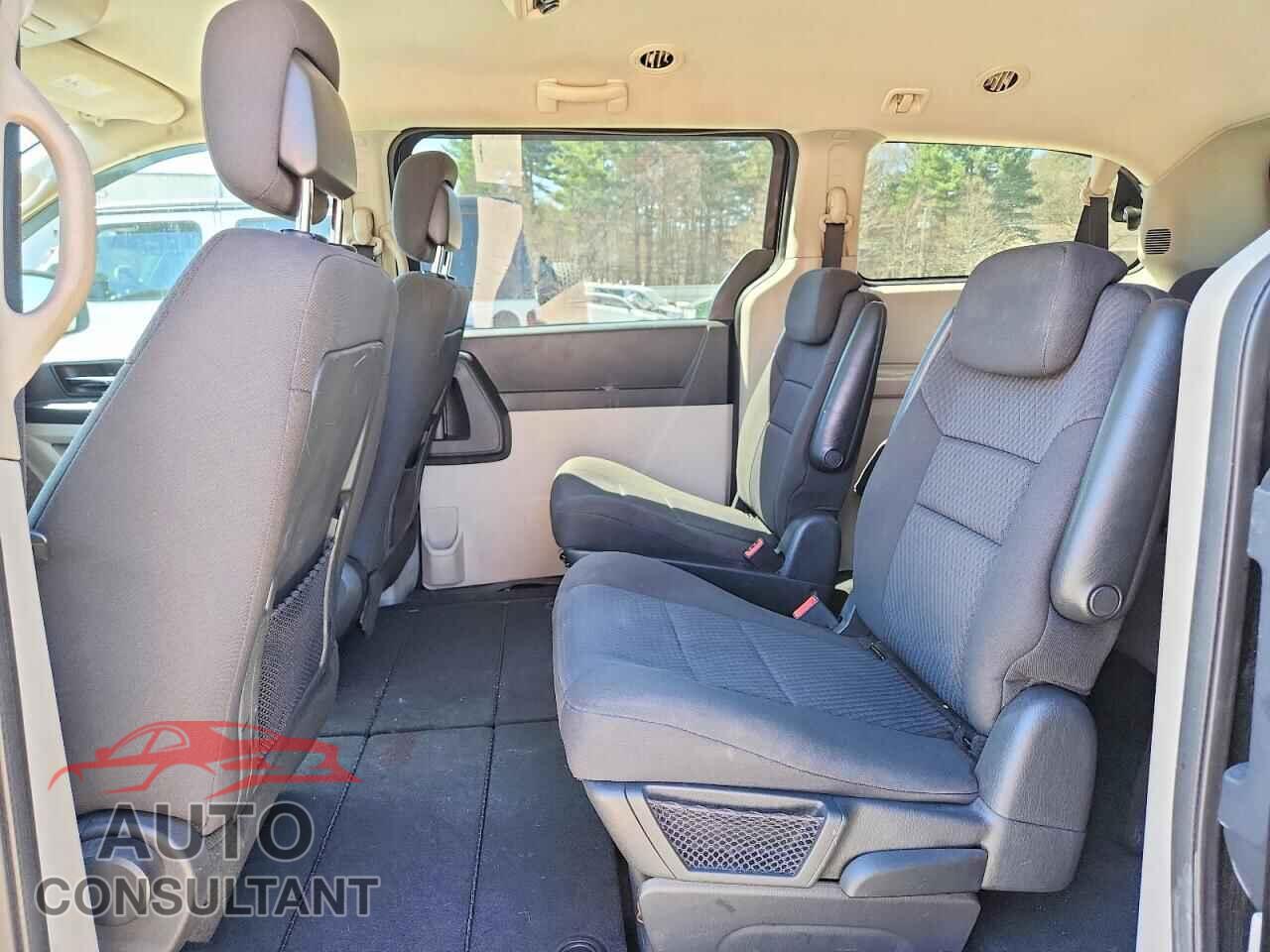 DODGE CARAVAN 2010 - 2D4RN4DE9AR499526