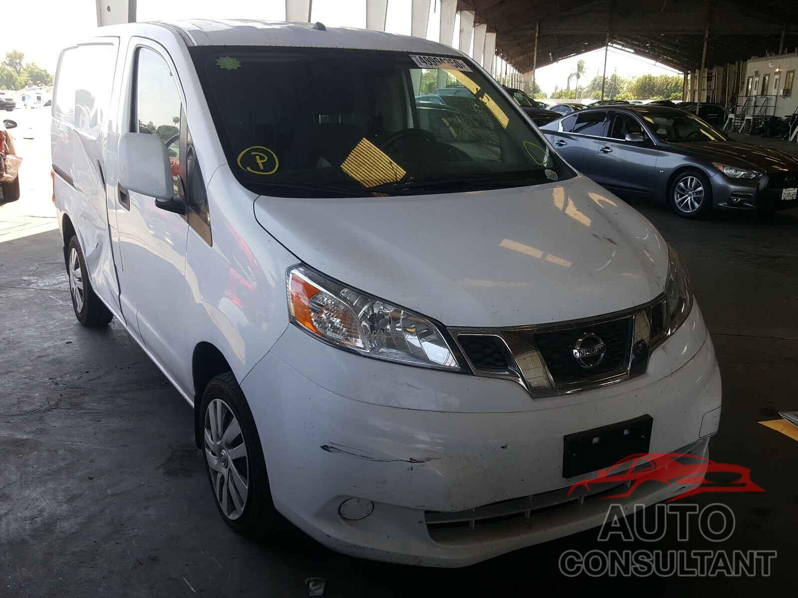 NISSAN NV 2017 - 3N6CM0KN1HK715980