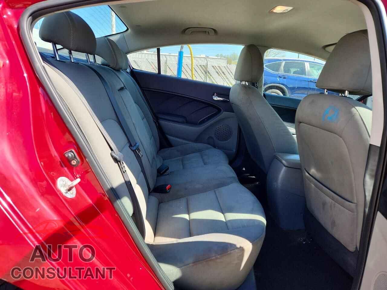 KIA FORTE 2015 - KNAFX4A82F5369727