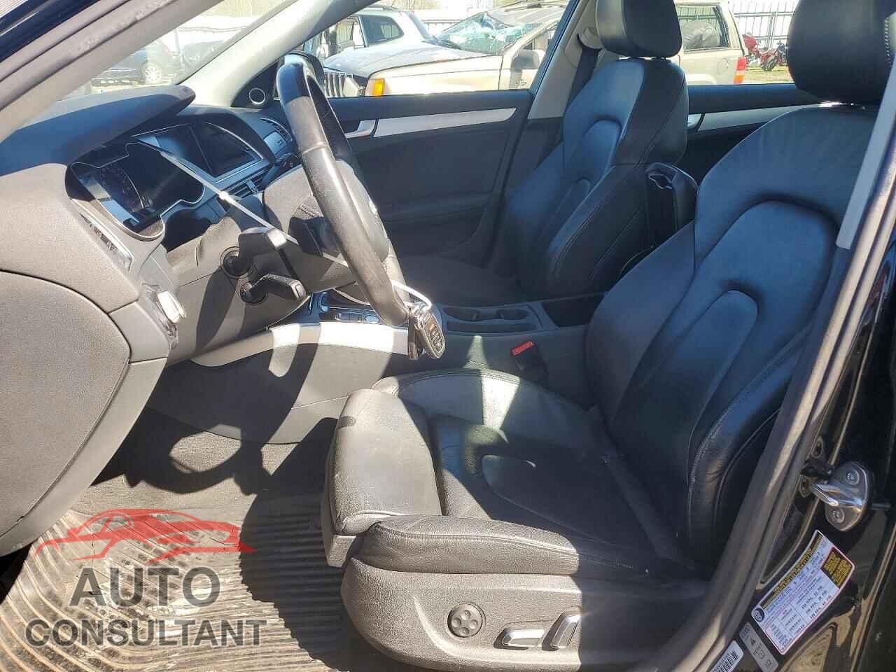 AUDI A4 2013 - WAUFFAFL3DA157521