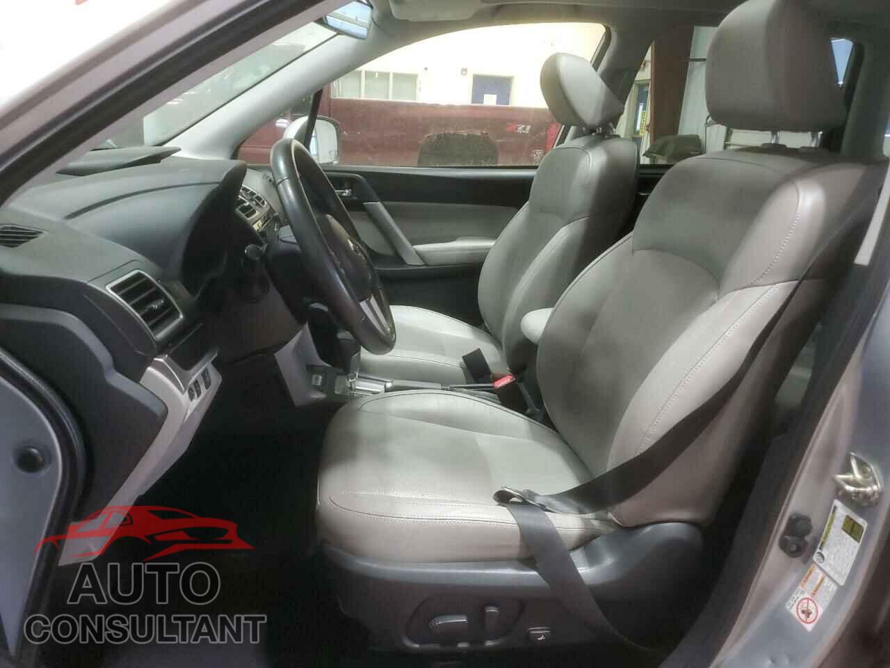 SUBARU FORESTER 2018 - JF2SJAJC9JH538172