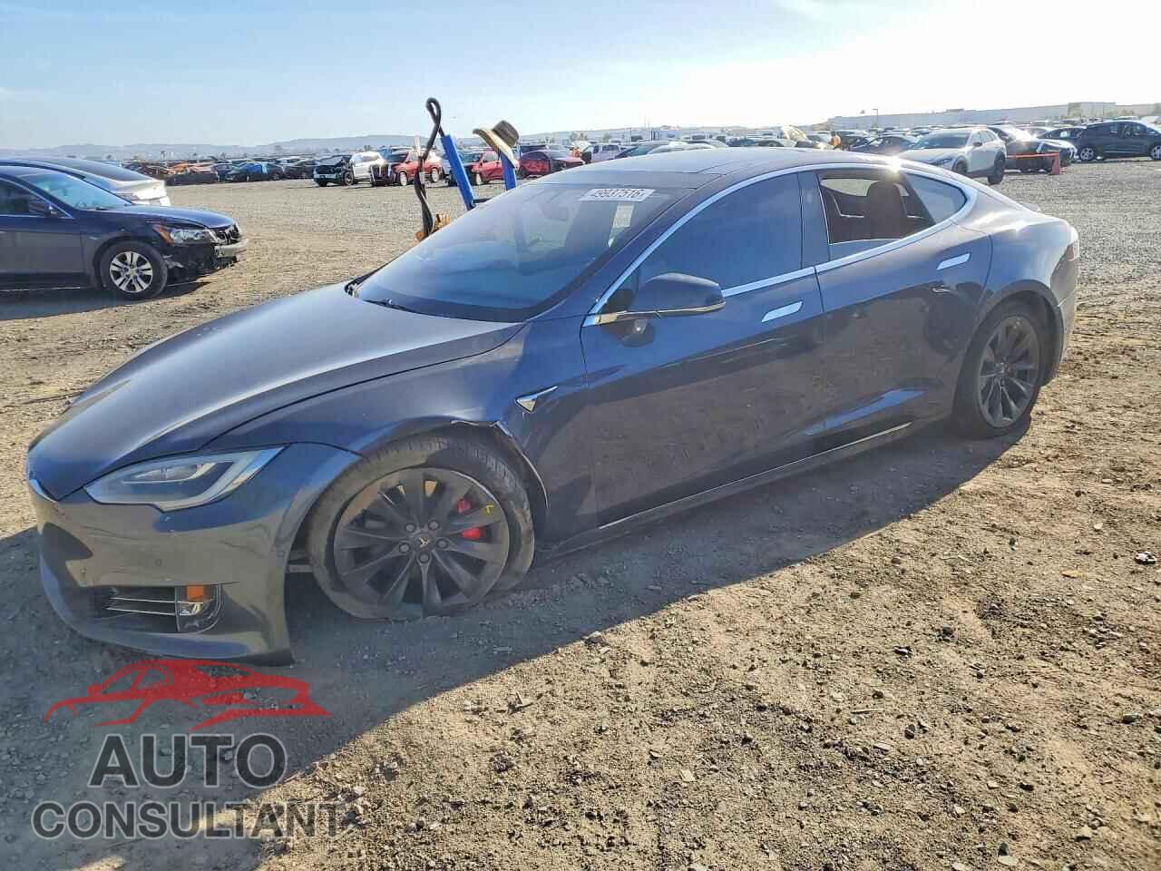 TESLA MODEL S 2018 - 5YJSA1E47JF243878