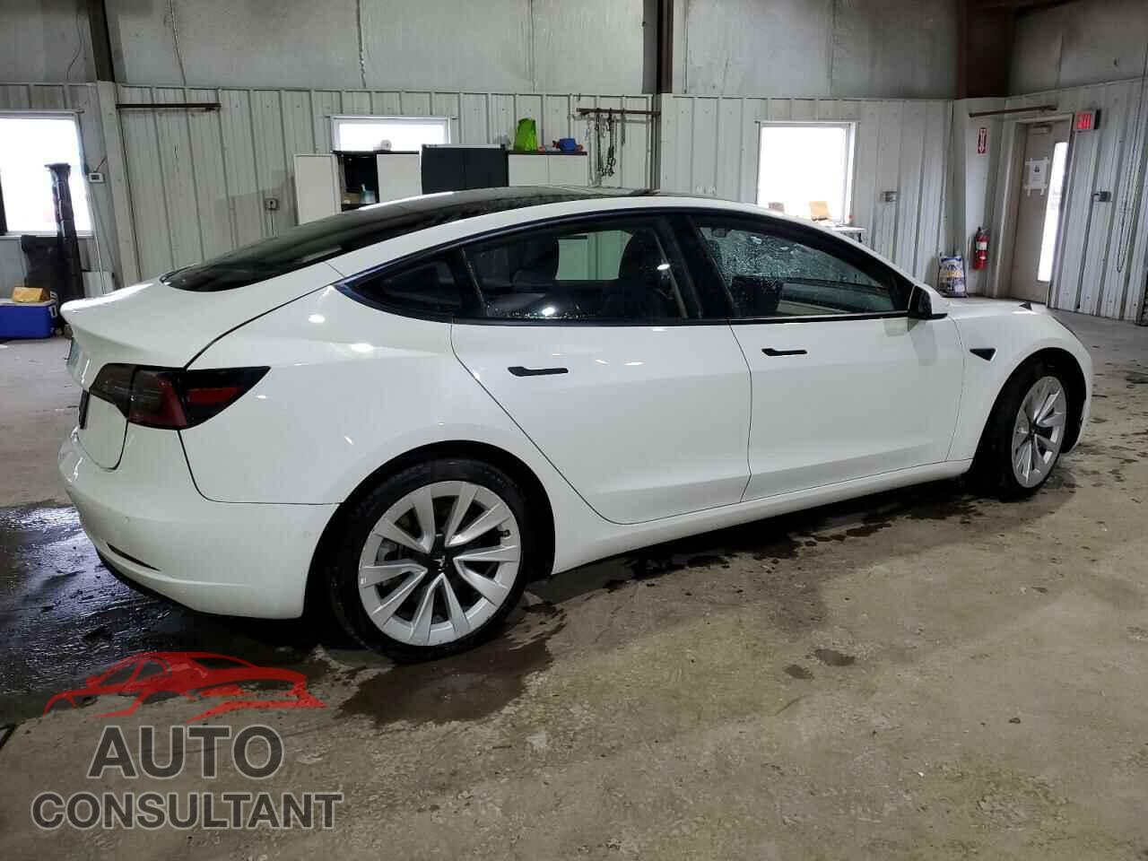 TESLA MODEL 3 2022 - 5YJ3E1EB9NF290133