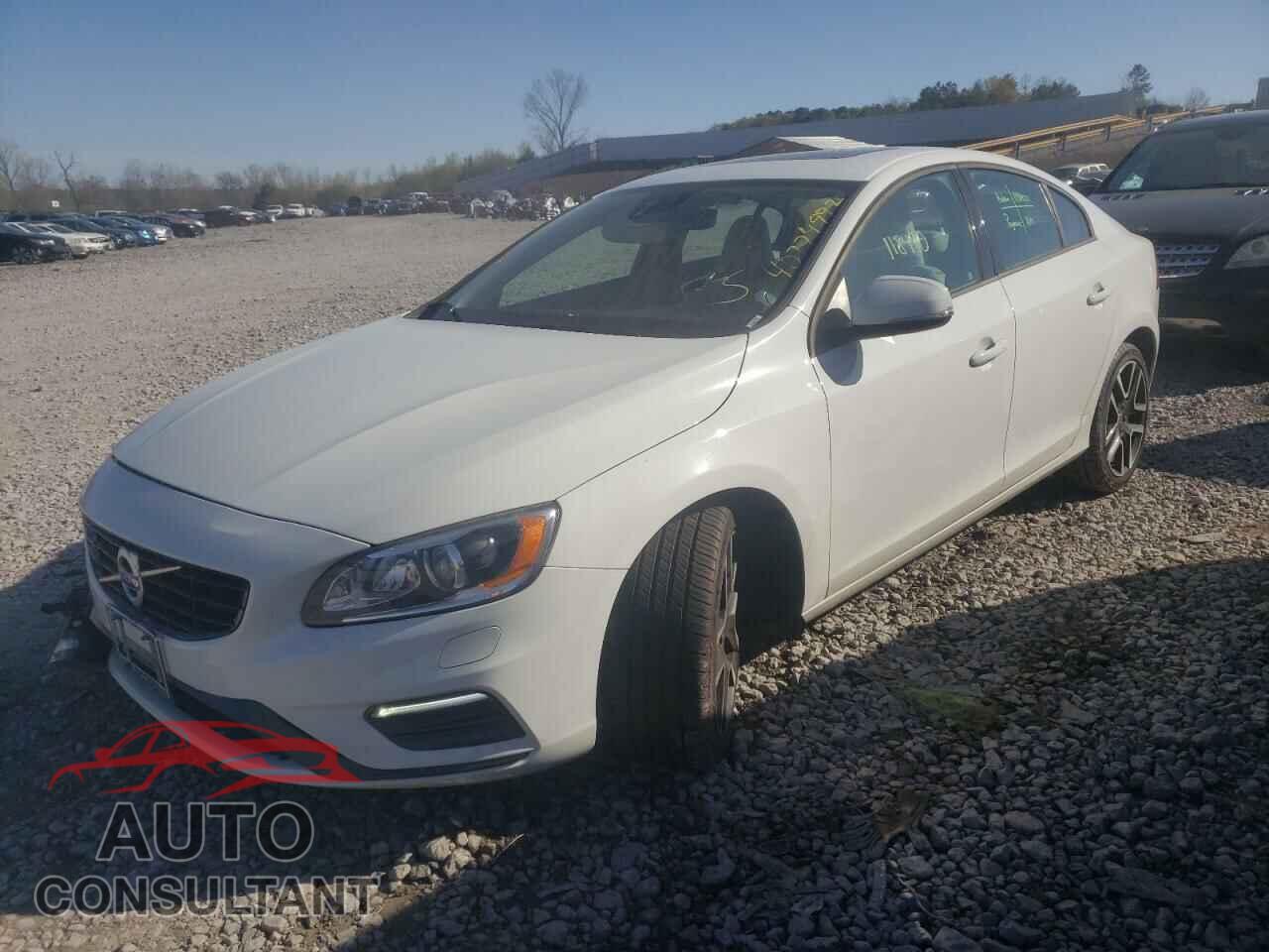 VOLVO S60 2017 - YV126MFL4H2425408