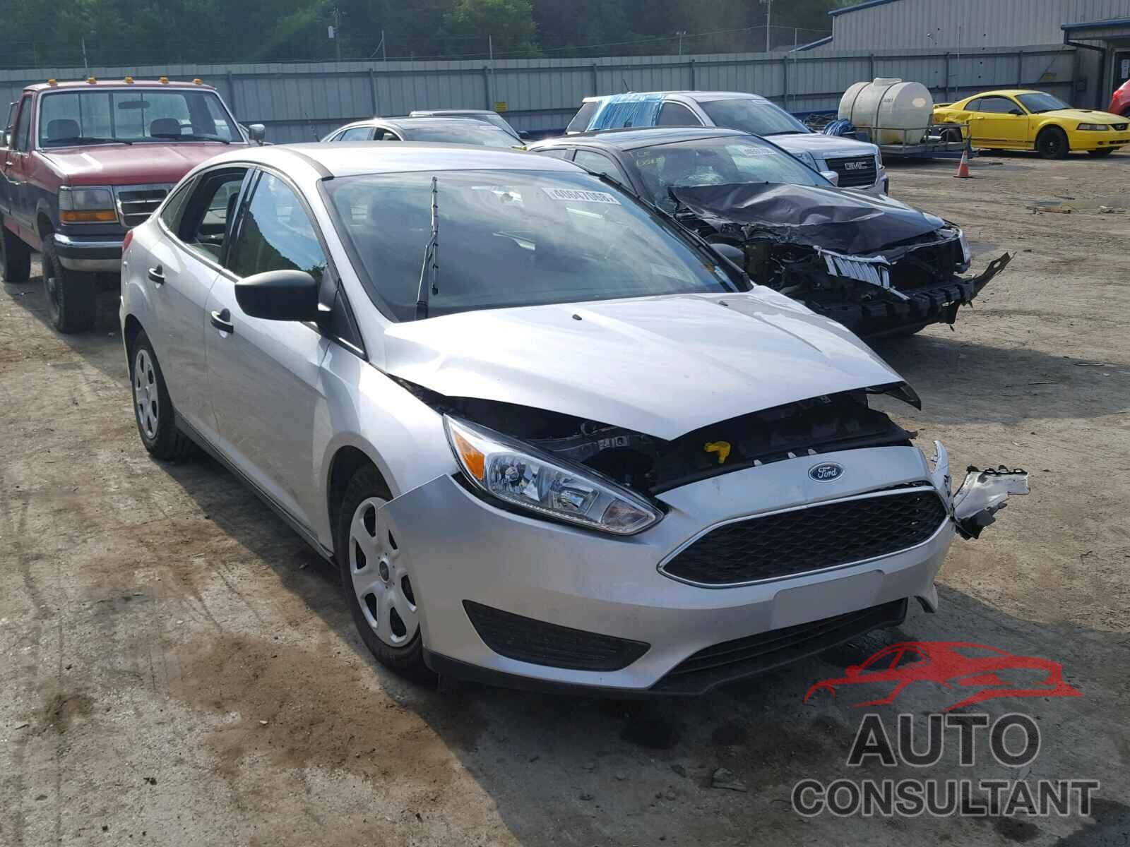 FORD FOCUS 2017 - 1FADP3E24HL294964