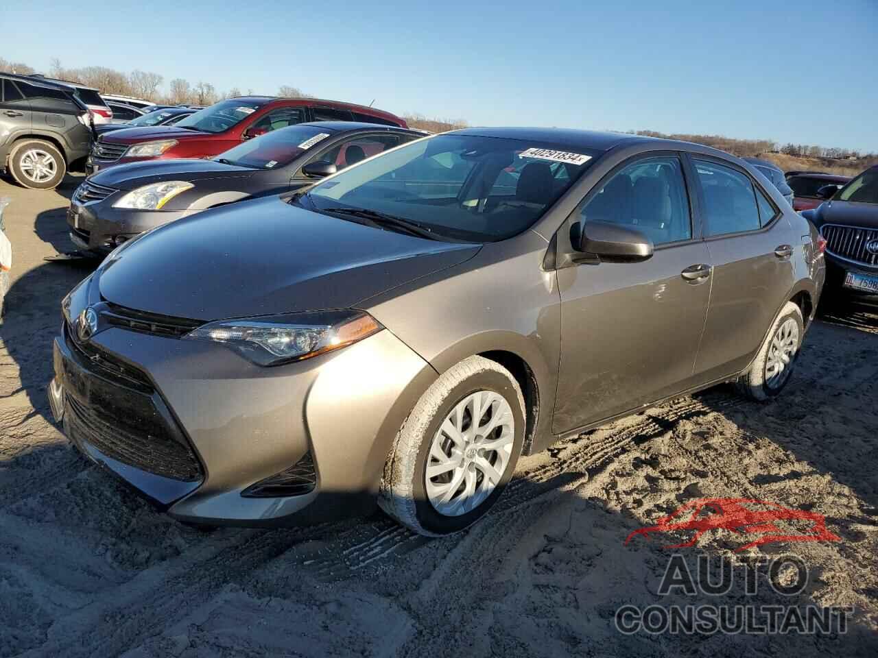 TOYOTA COROLLA 2018 - 2T1BURHE0JC124326