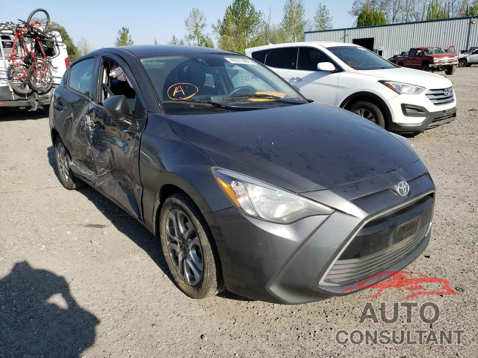 TOYOTA YARIS 2017 - 3MYDLBYV0HY158071