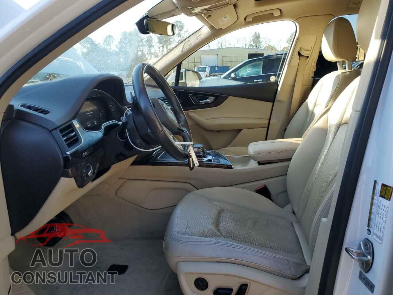 AUDI Q7 2017 - WA1LAAF78HD024582