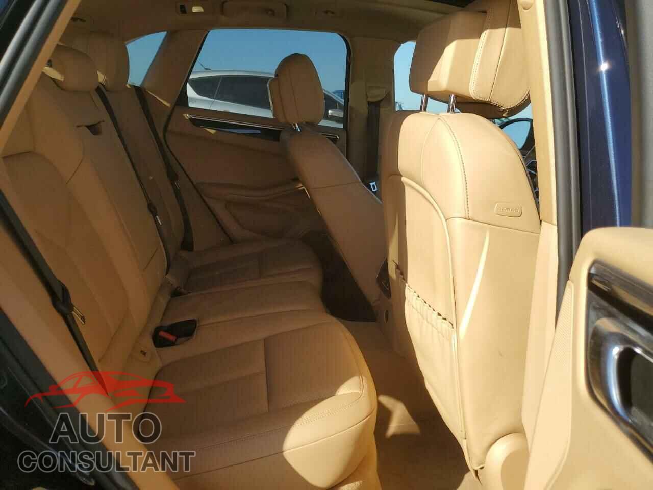 PORSCHE MACAN 2017 - WP1AA2A53HLB04207