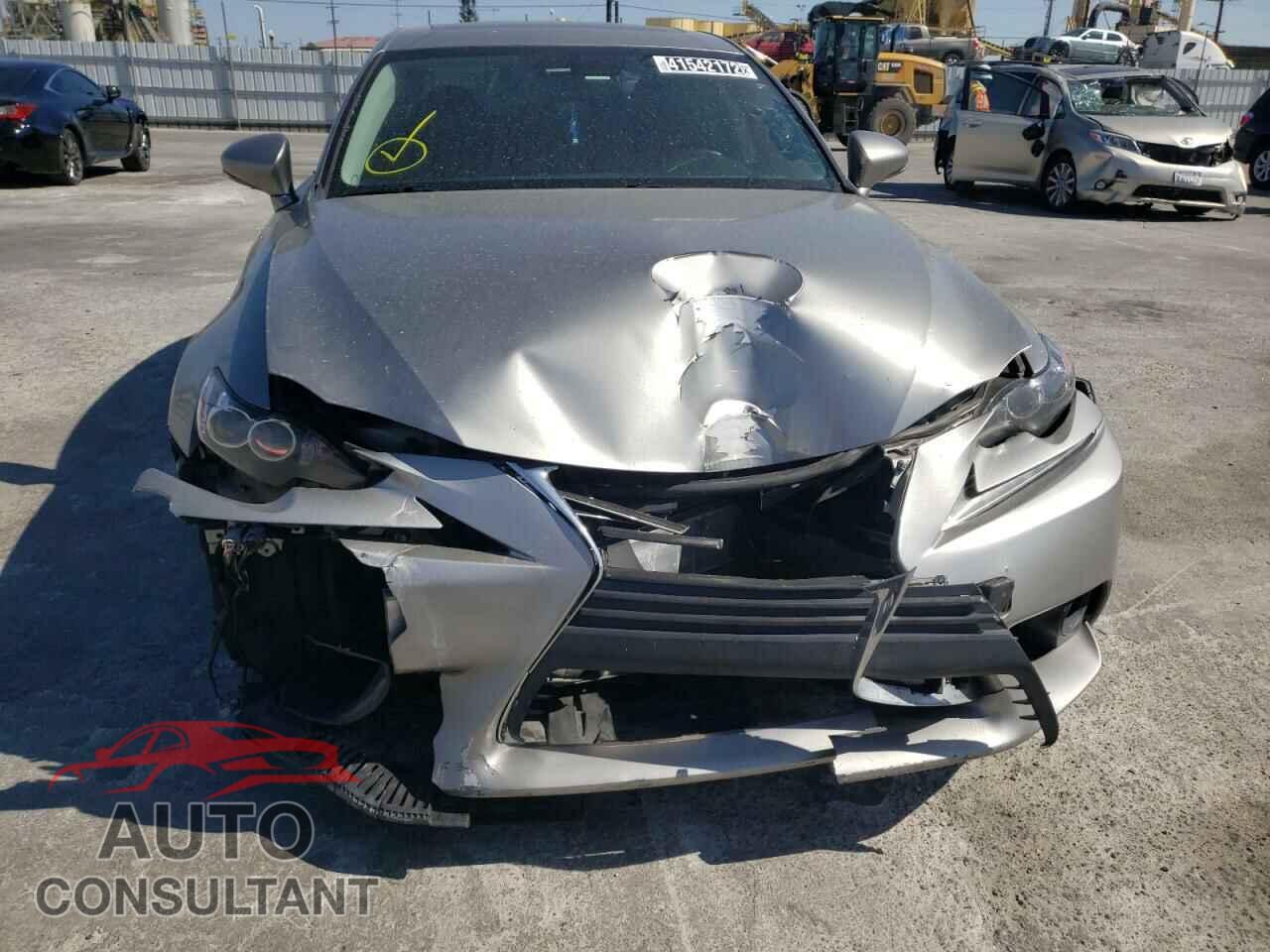 LEXUS IS 2016 - JTHBA1D24G5007536