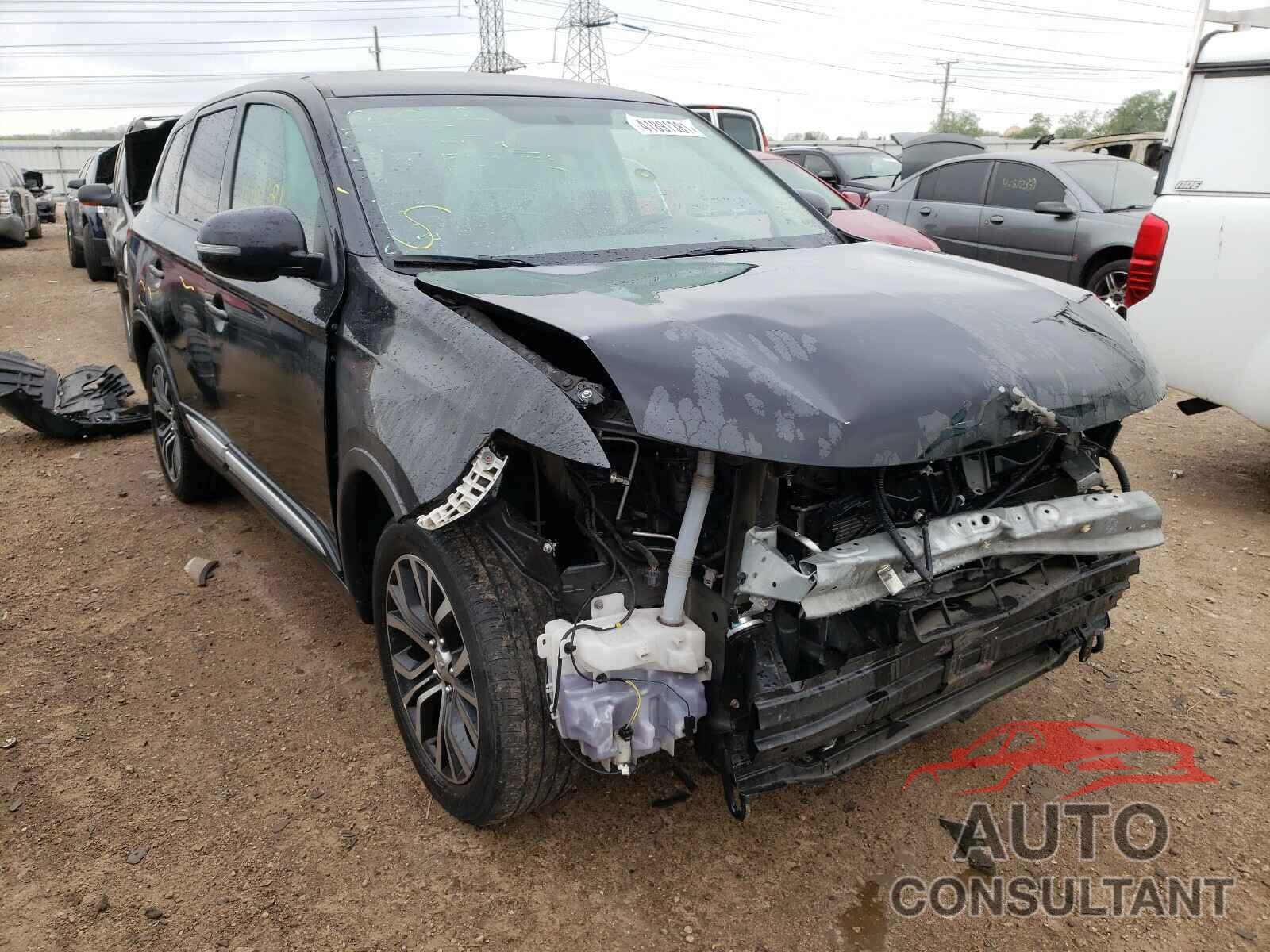 MITSUBISHI OUTLANDER 2018 - JA4AD3A32JJ001725