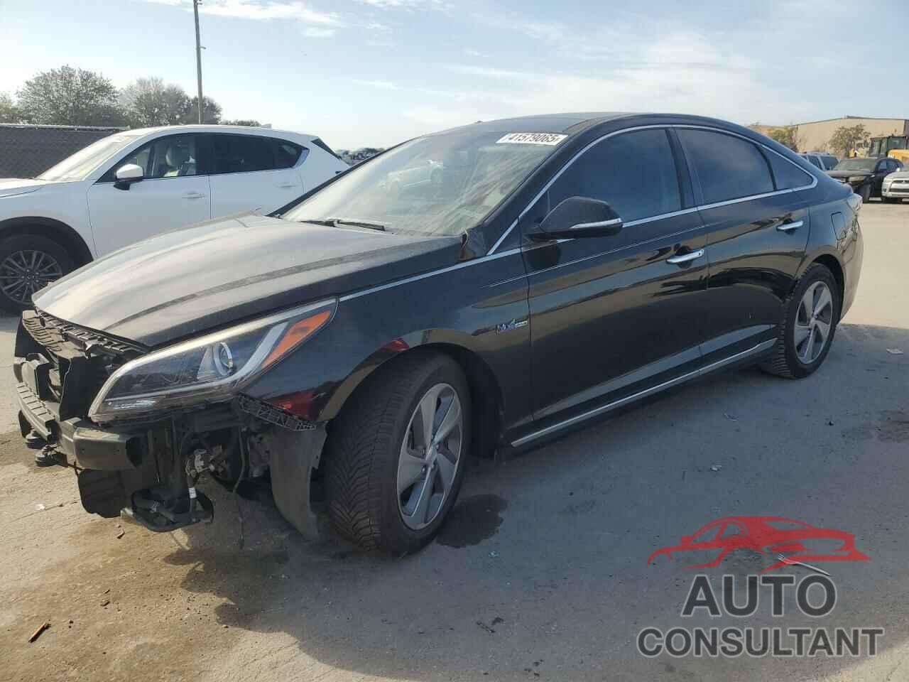 HYUNDAI SONATA 2017 - KMHE34L14HA051799