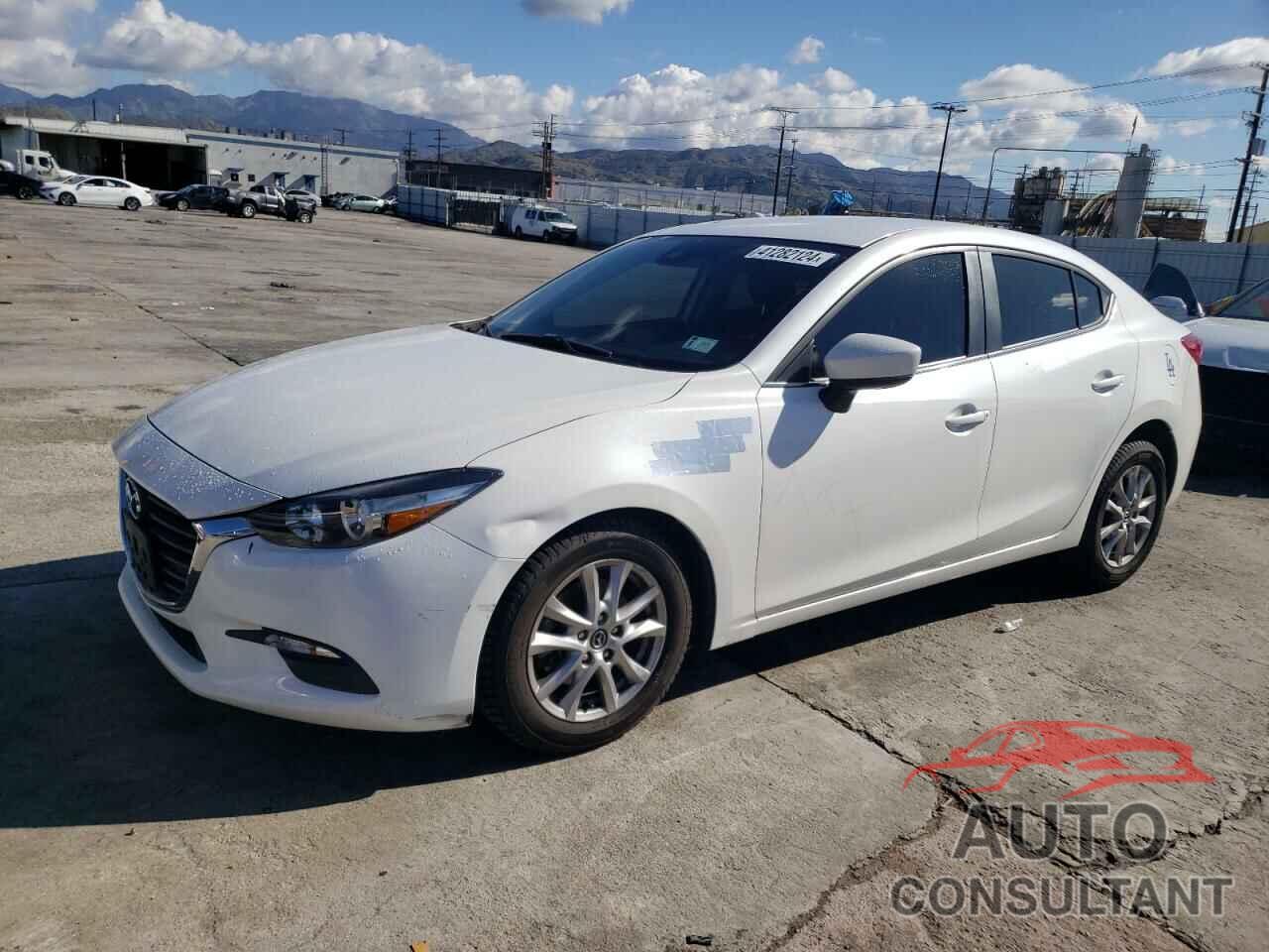 MAZDA 3 2018 - 3MZBN1U75JM183043