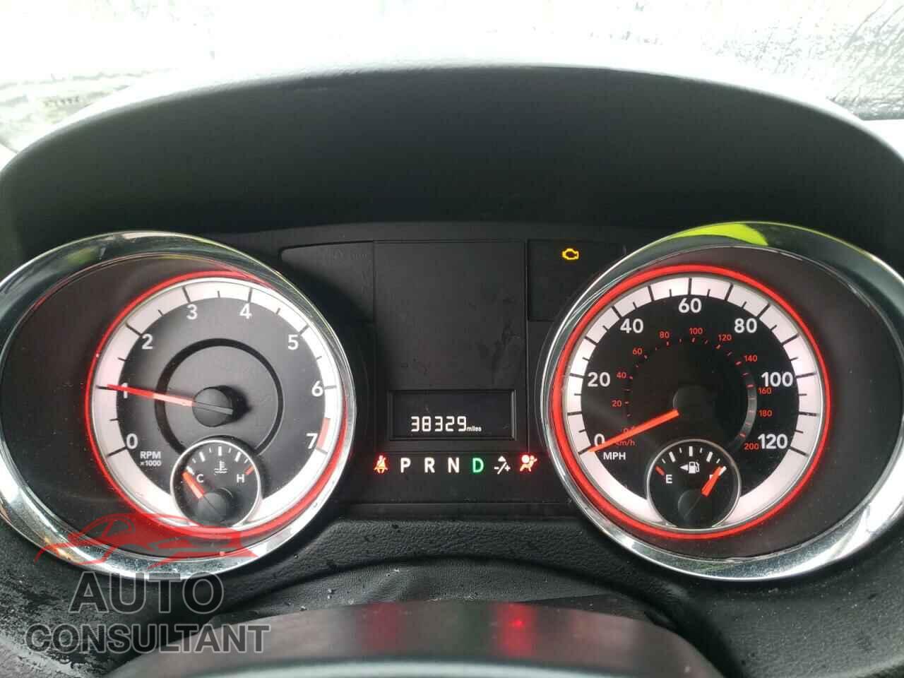 DODGE GRAND CARA 2018 - 2C4RDGBG6JR224735