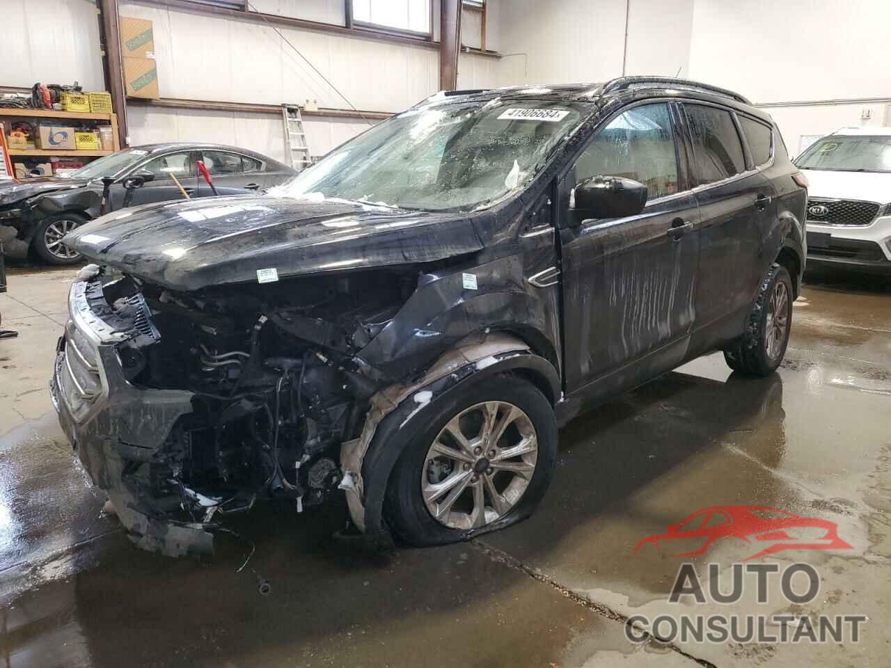 FORD ESCAPE 2018 - 1FMCU9H97JUD31804