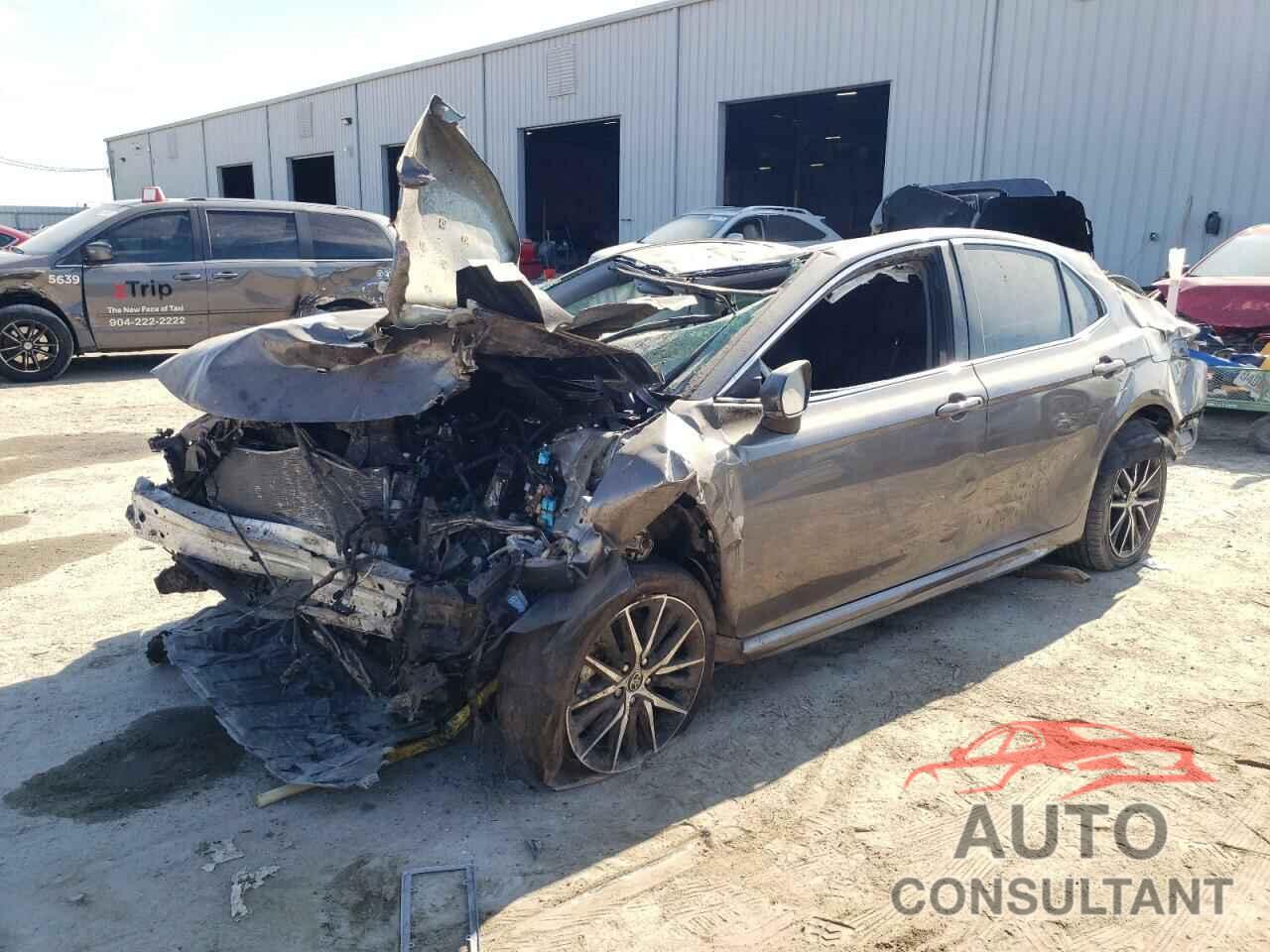 TOYOTA CAMRY 2023 - 4T1T11AK3PU823522