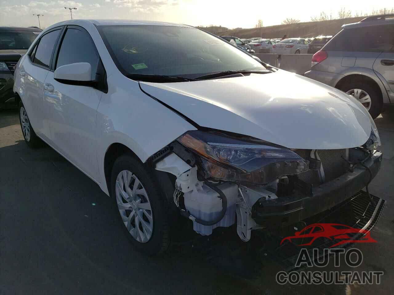 TOYOTA COROLLA 2018 - 2T1BURHE3JC072321