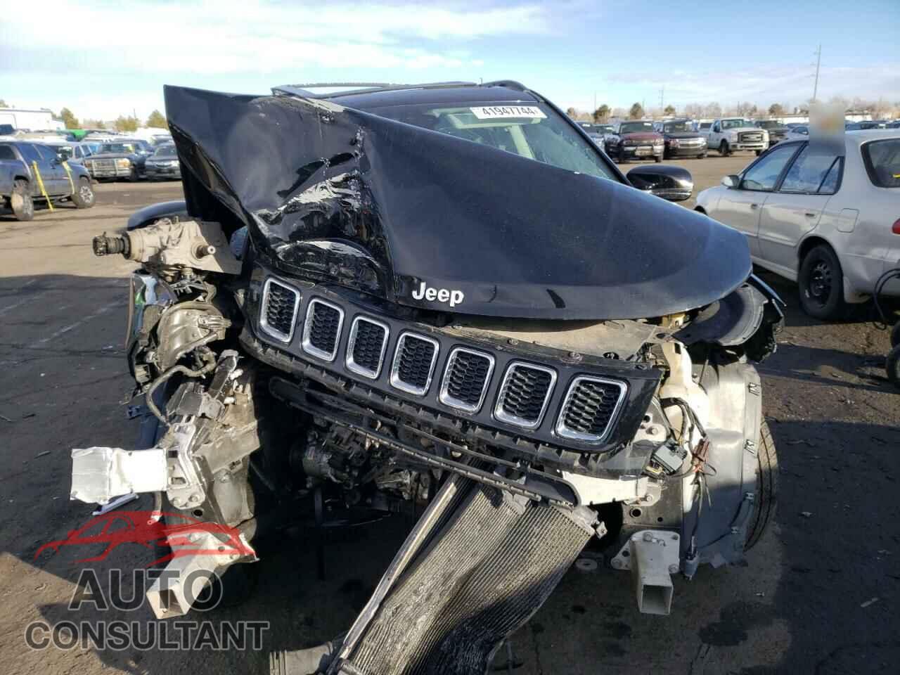 JEEP COMPASS 2018 - 3C4NJDCB2JT308119