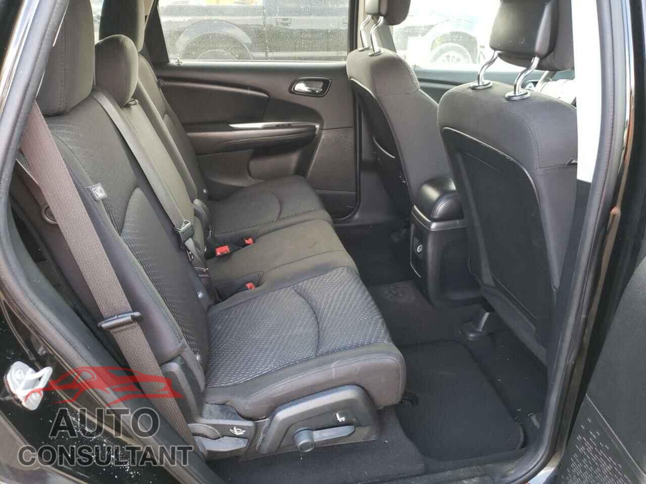 DODGE JOURNEY 2017 - 3C4PDCBG5HT576325