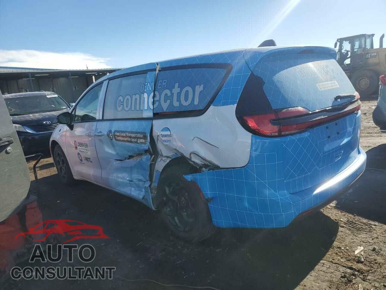 CHRYSLER PACIFICA 2023 - 2C4RC1S76PR542931