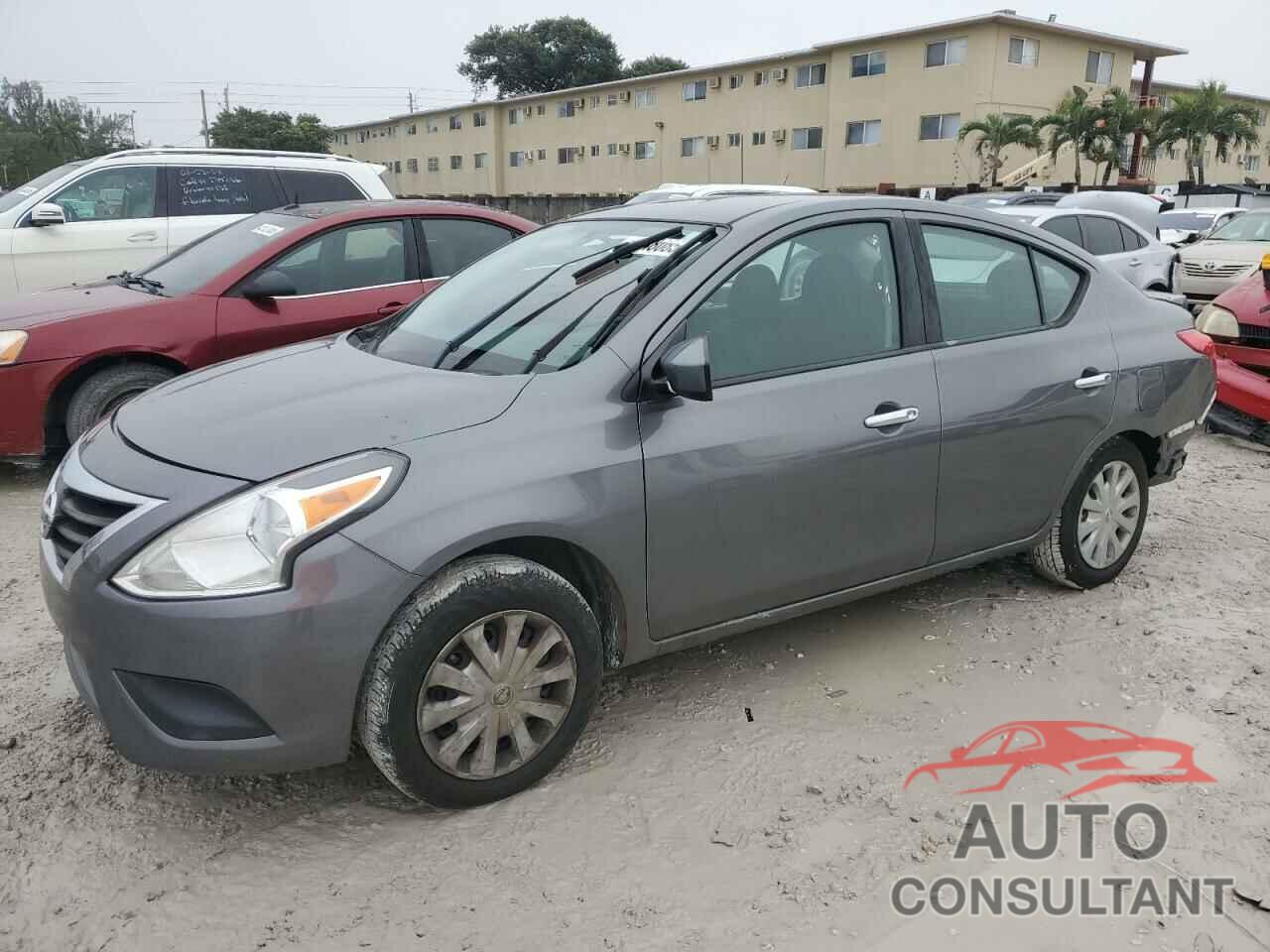 NISSAN VERSA 2018 - 3N1CN7AP2JL834247