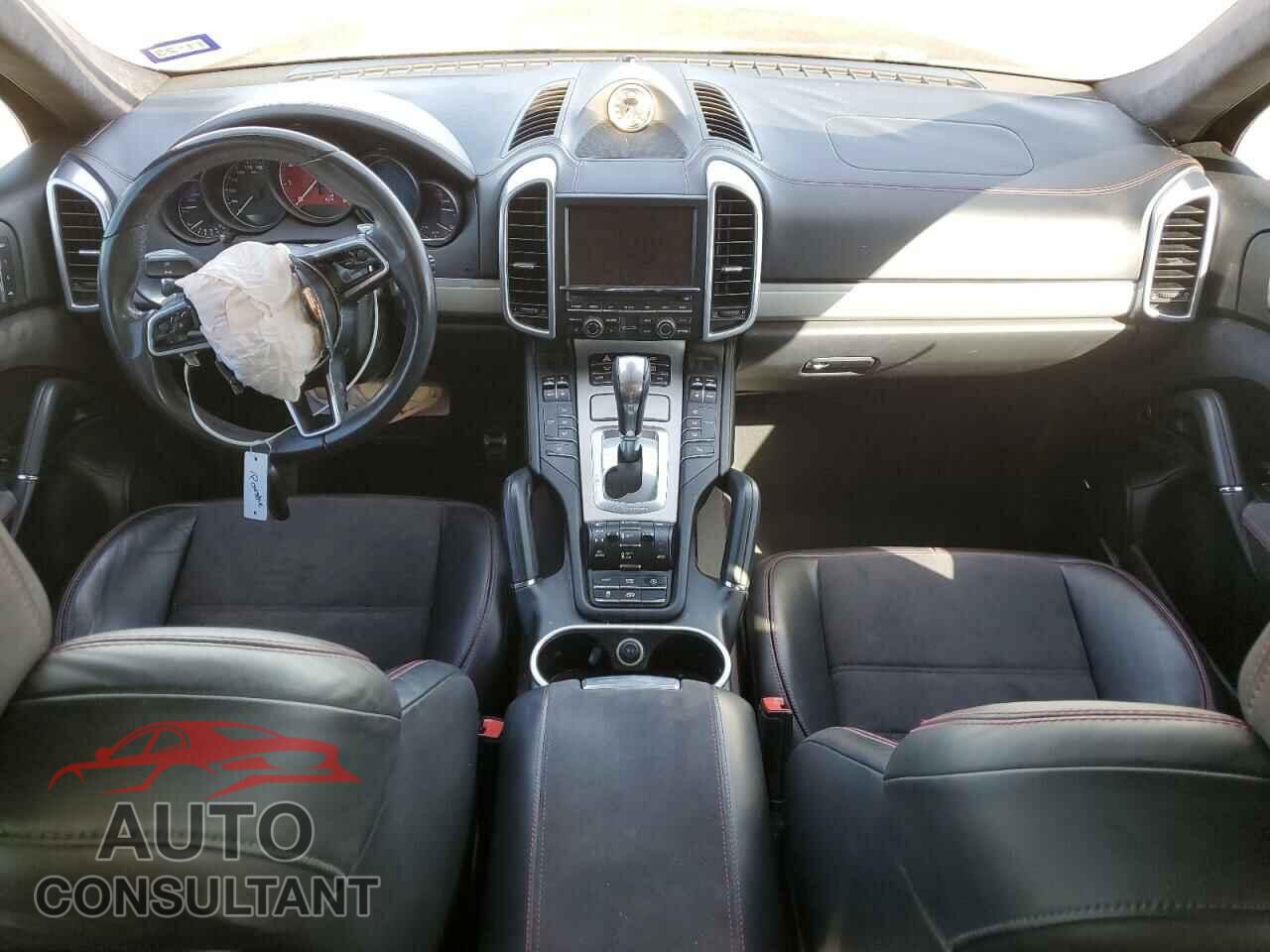 PORSCHE CAYENNE 2016 - WP1AD2A20GLA71842