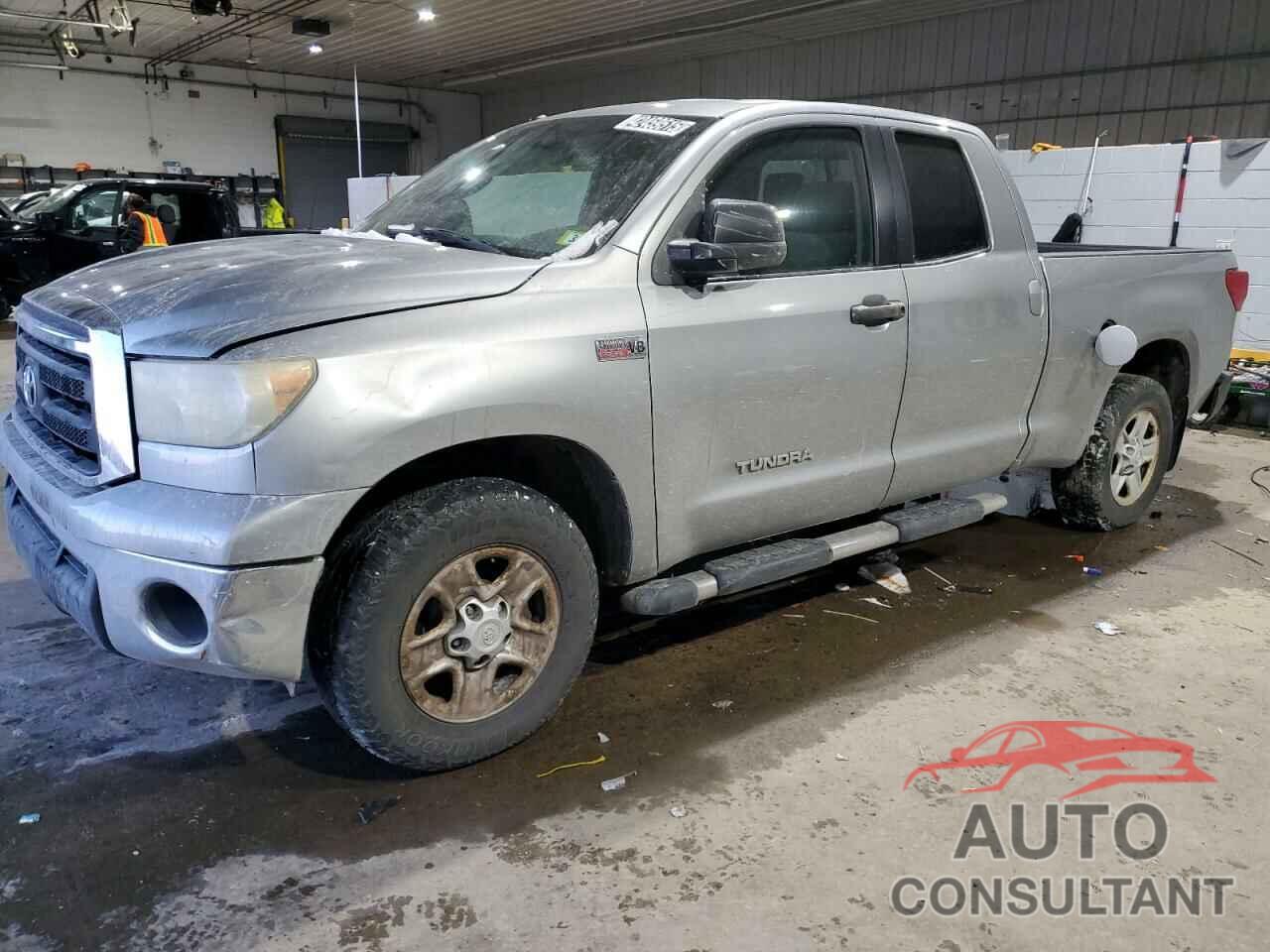 TOYOTA TUNDRA 2010 - 5TFUY5F19AX128981