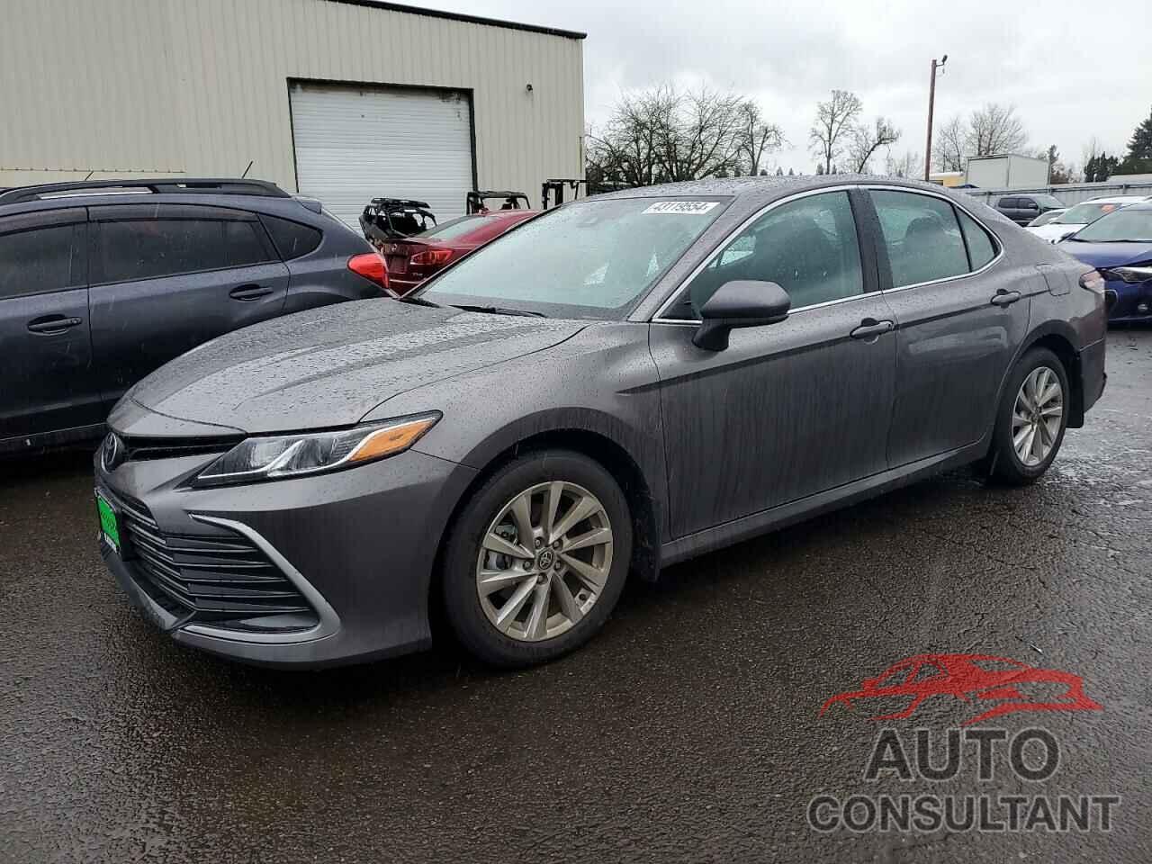 TOYOTA CAMRY 2024 - 4T1C11AK5RU218873