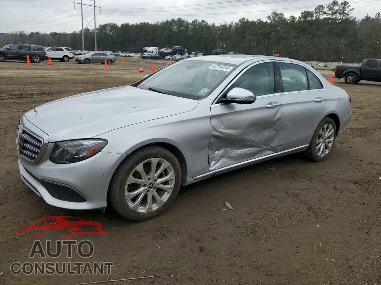 MERCEDES-BENZ E-CLASS 2018 - WDDZF4KB4JA349384