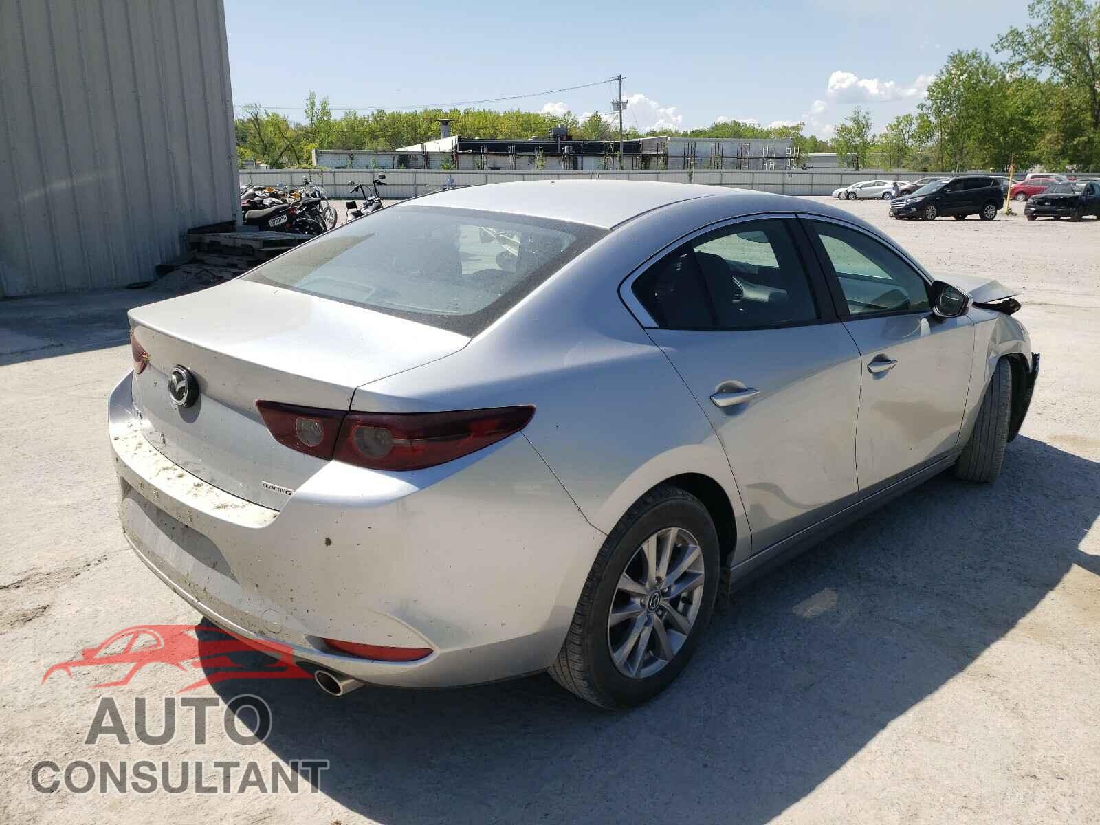 MAZDA 3 2019 - 3MZBPABL2KM113995