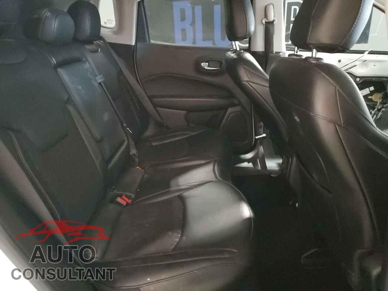 JEEP COMPASS 2021 - 3C4NJDBB1MT543701