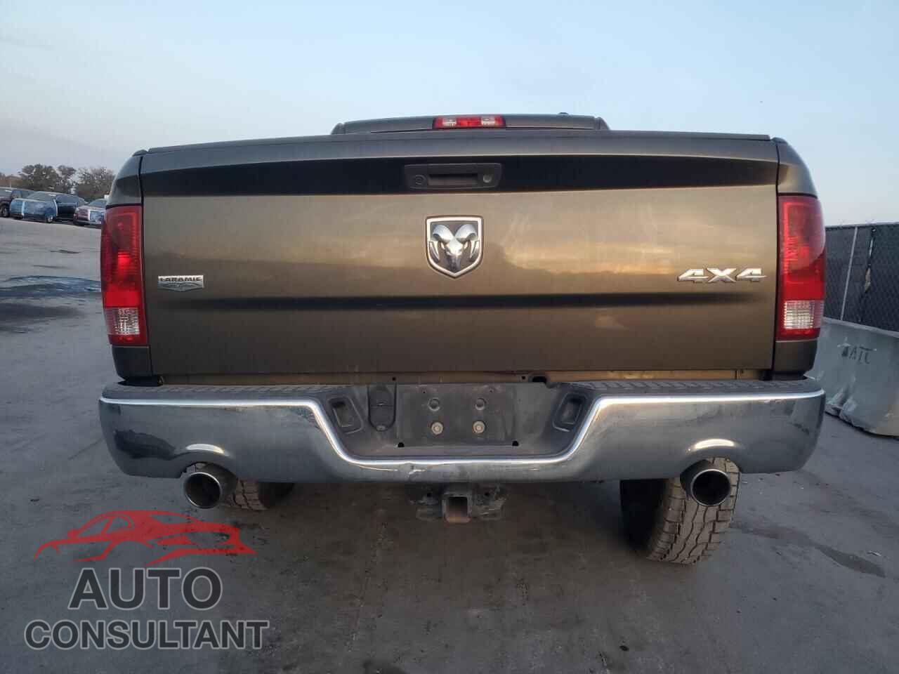 DODGE RAM 1500 2012 - 1C6RD7NT2CS123869