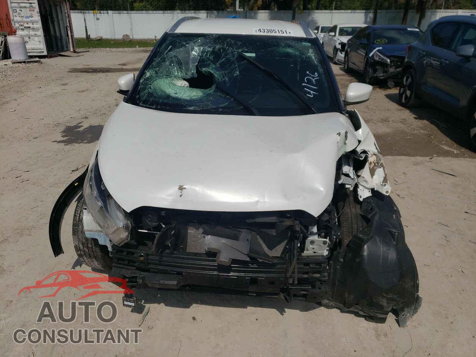 NISSAN KICKS 2019 - 3N1CP5CU3KL524126