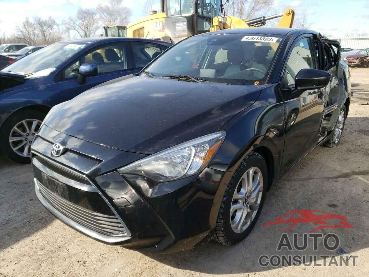 TOYOTA YARIS 2017 - 3MYDLBYV5HY169986