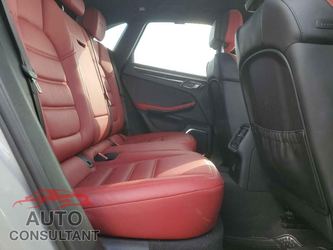 PORSCHE MACAN 2021 - WP1AG2A54MLB53392