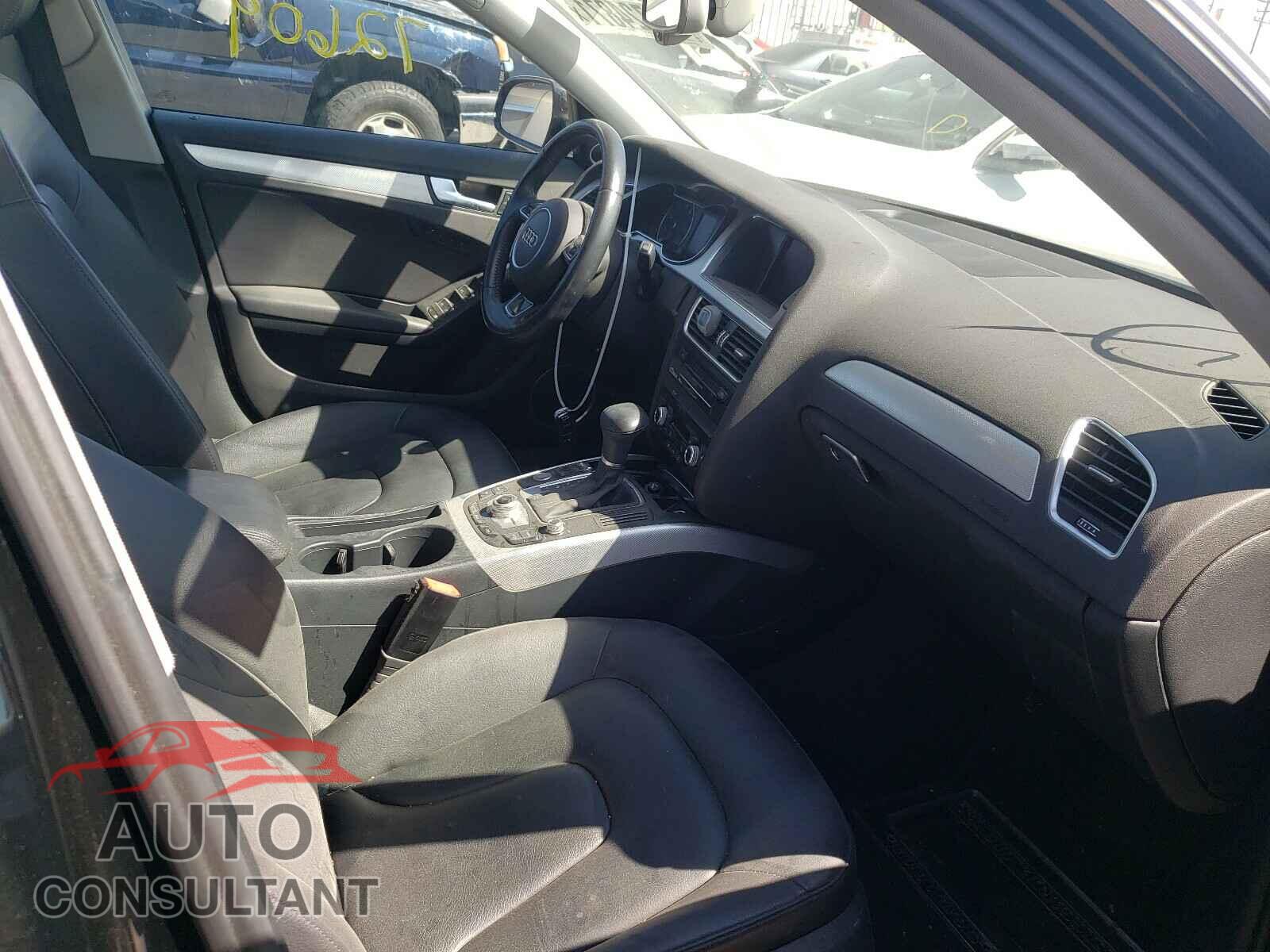 AUDI A4 2016 - WAUEFAFL2GN004525