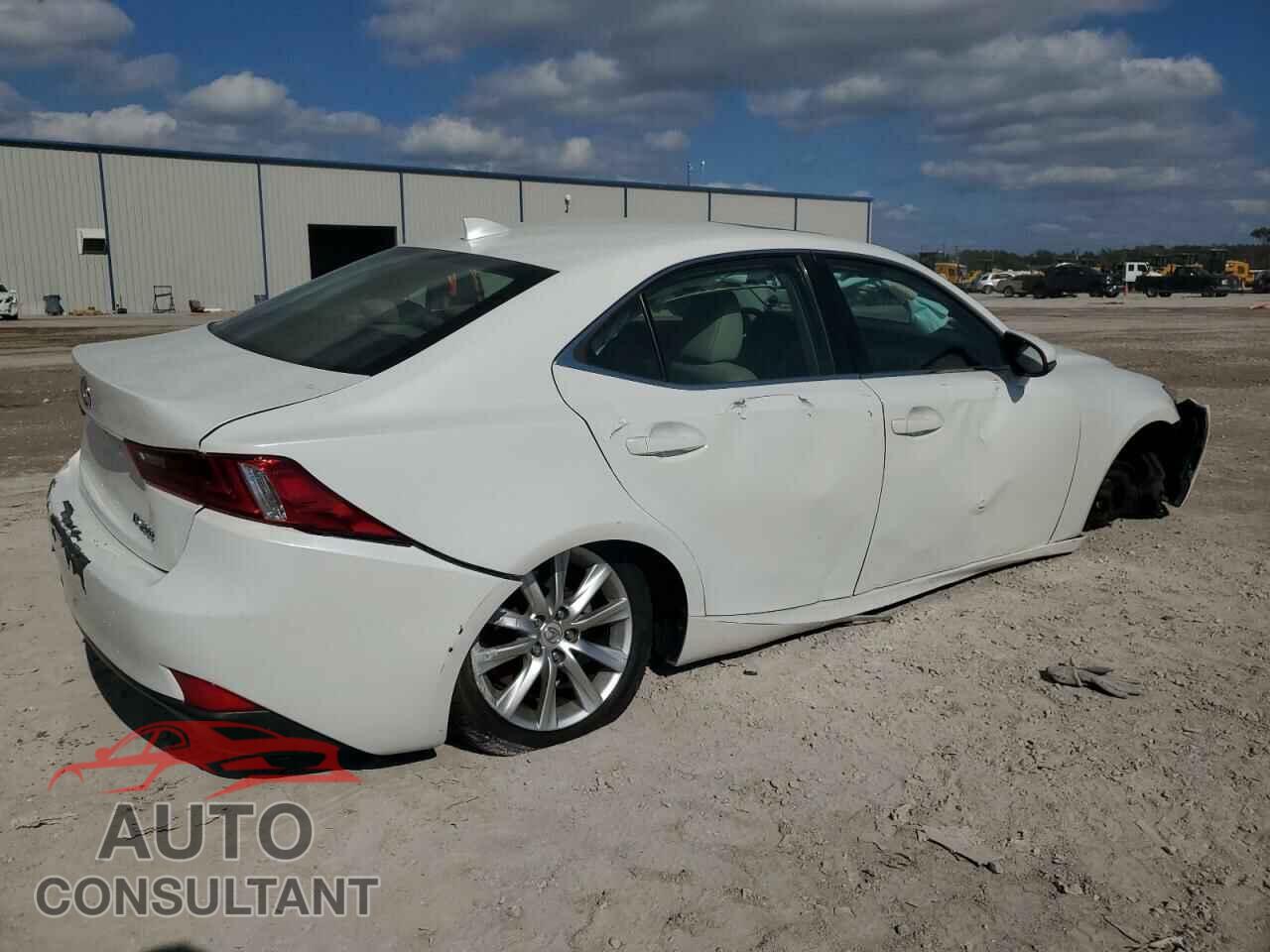 LEXUS IS 2016 - JTHBA1D27G5002170