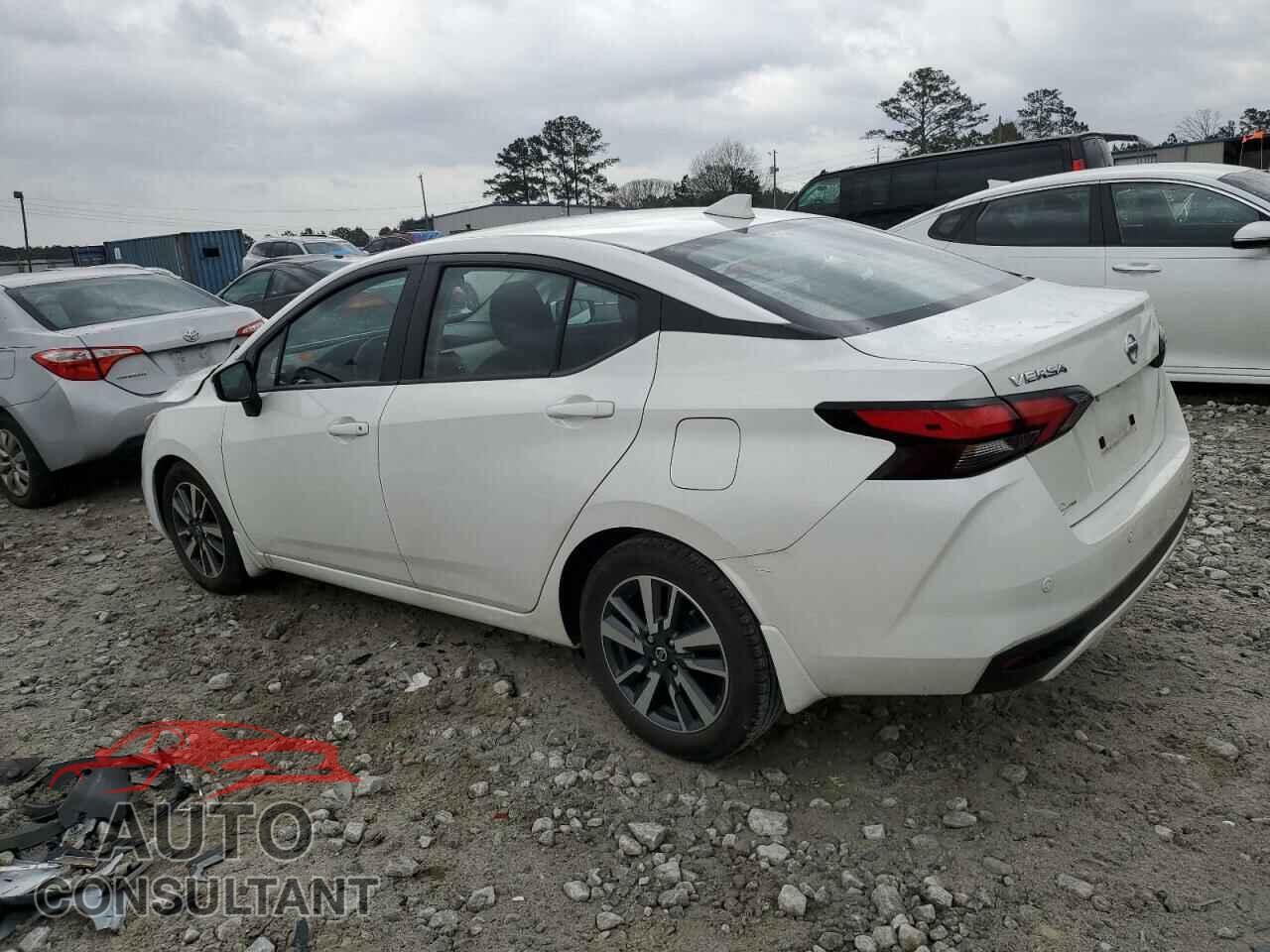 NISSAN VERSA 2021 - 3N1CN8EV5ML894106