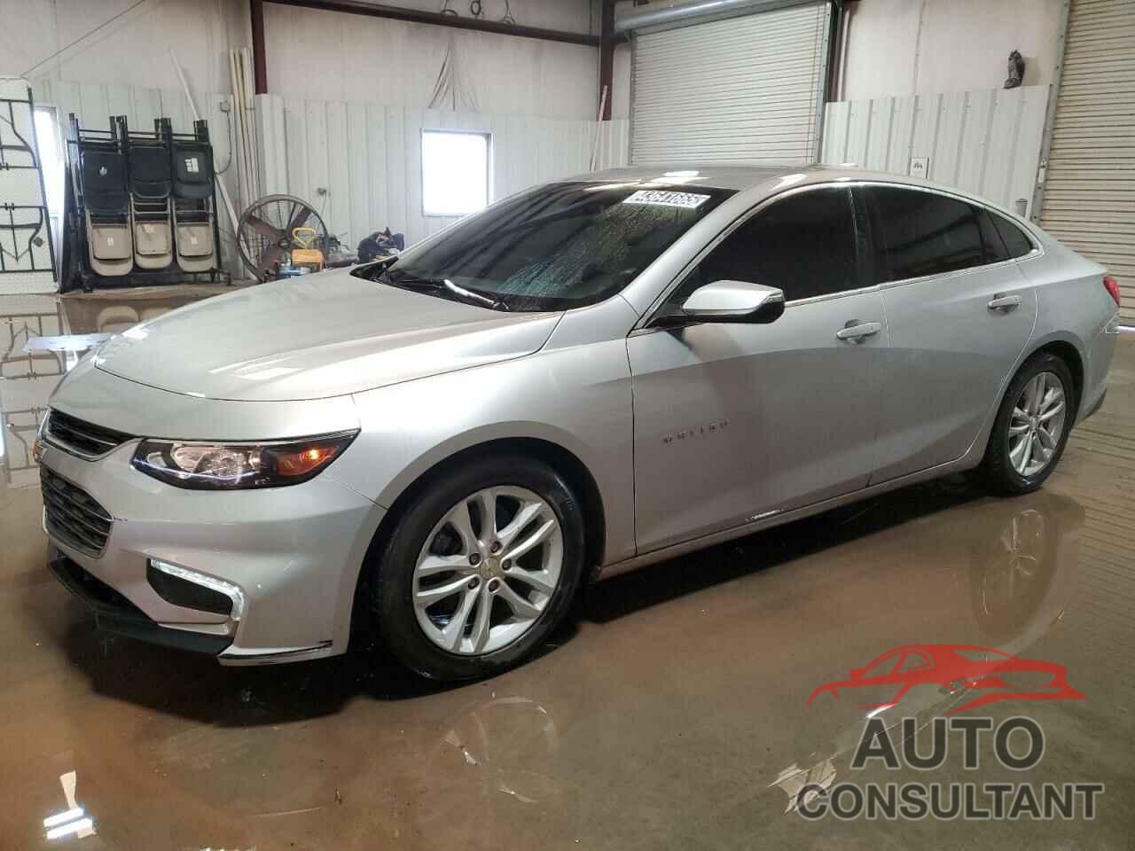 CHEVROLET MALIBU 2017 - 1G1ZE5ST7HF207645