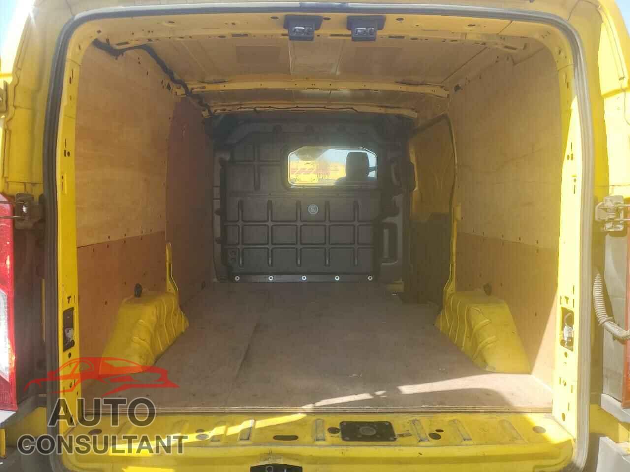 FORD TRANSIT 2017 - 1FTYR1YM8HKA29090