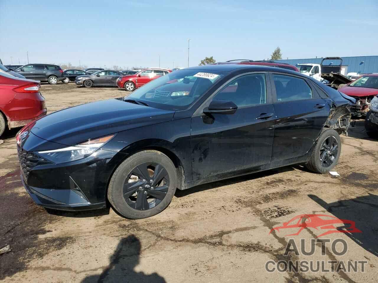 HYUNDAI ELANTRA 2023 - KMHLM4AG3PU374069