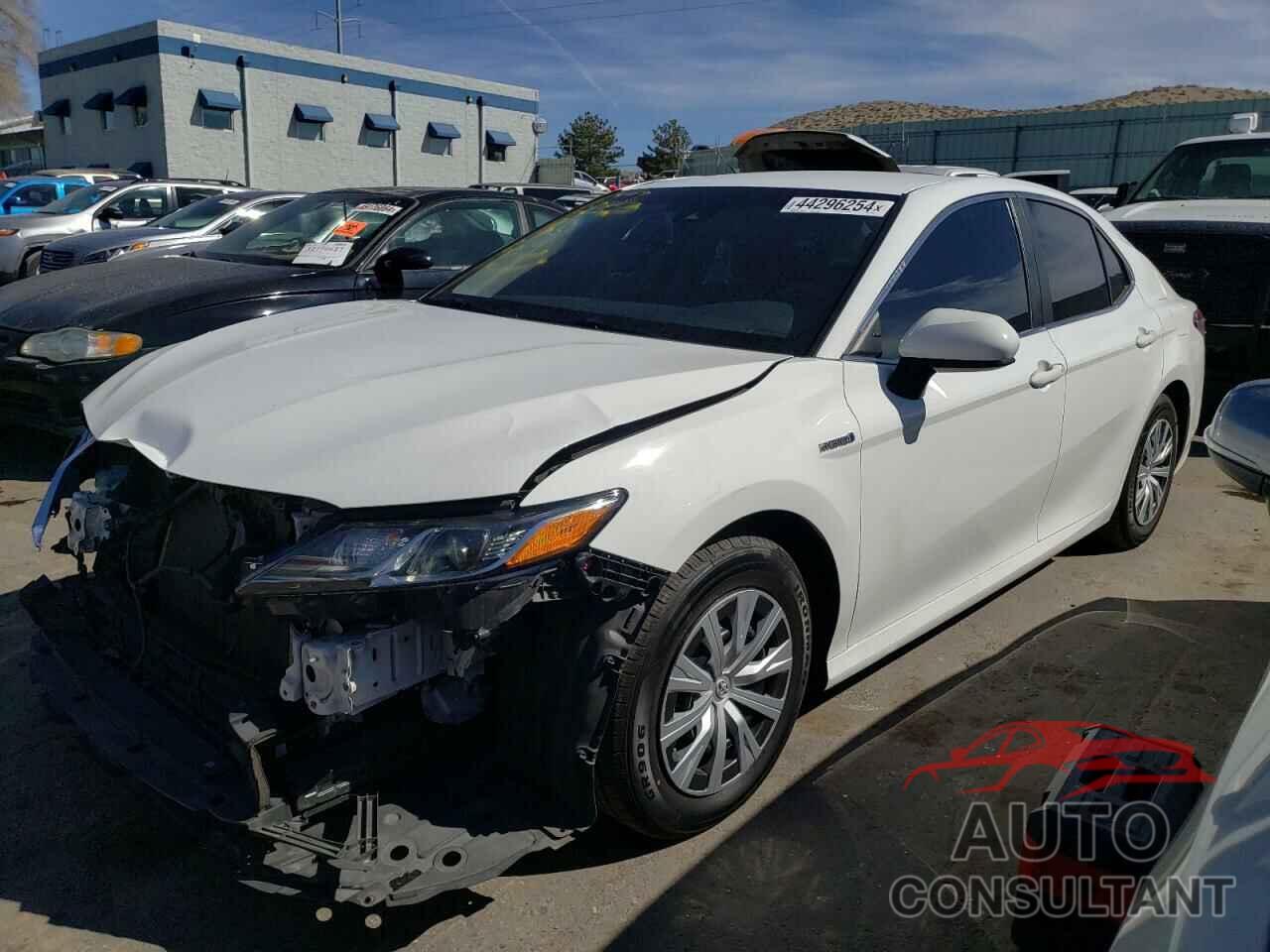 TOYOTA CAMRY 2018 - 4T1B31HK6JU001364