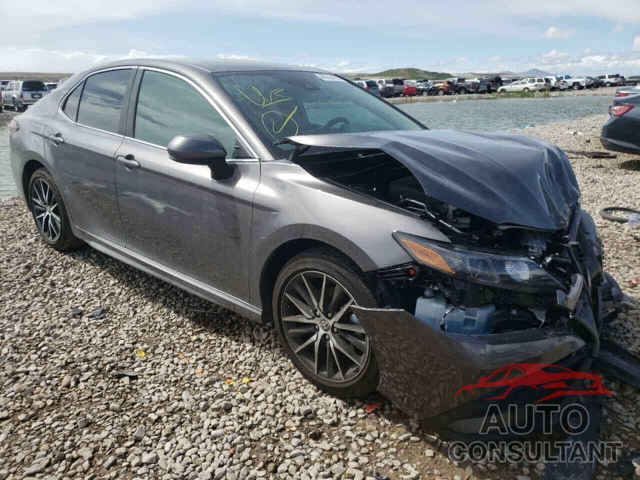 TOYOTA CAMRY 2021 - 4T1G11AK2MU475712