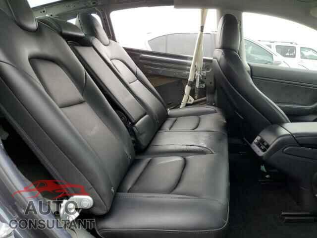 TESLA MODEL 3 2019 - 5YJ3E1EB7KF521509