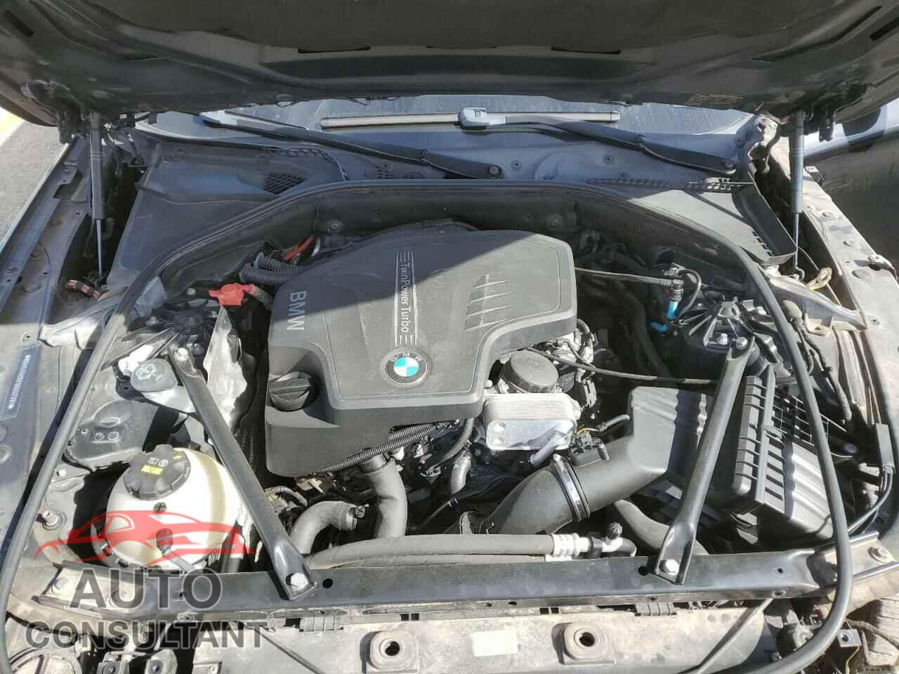 BMW 5 SERIES 2016 - WBA5A5C57GG347301
